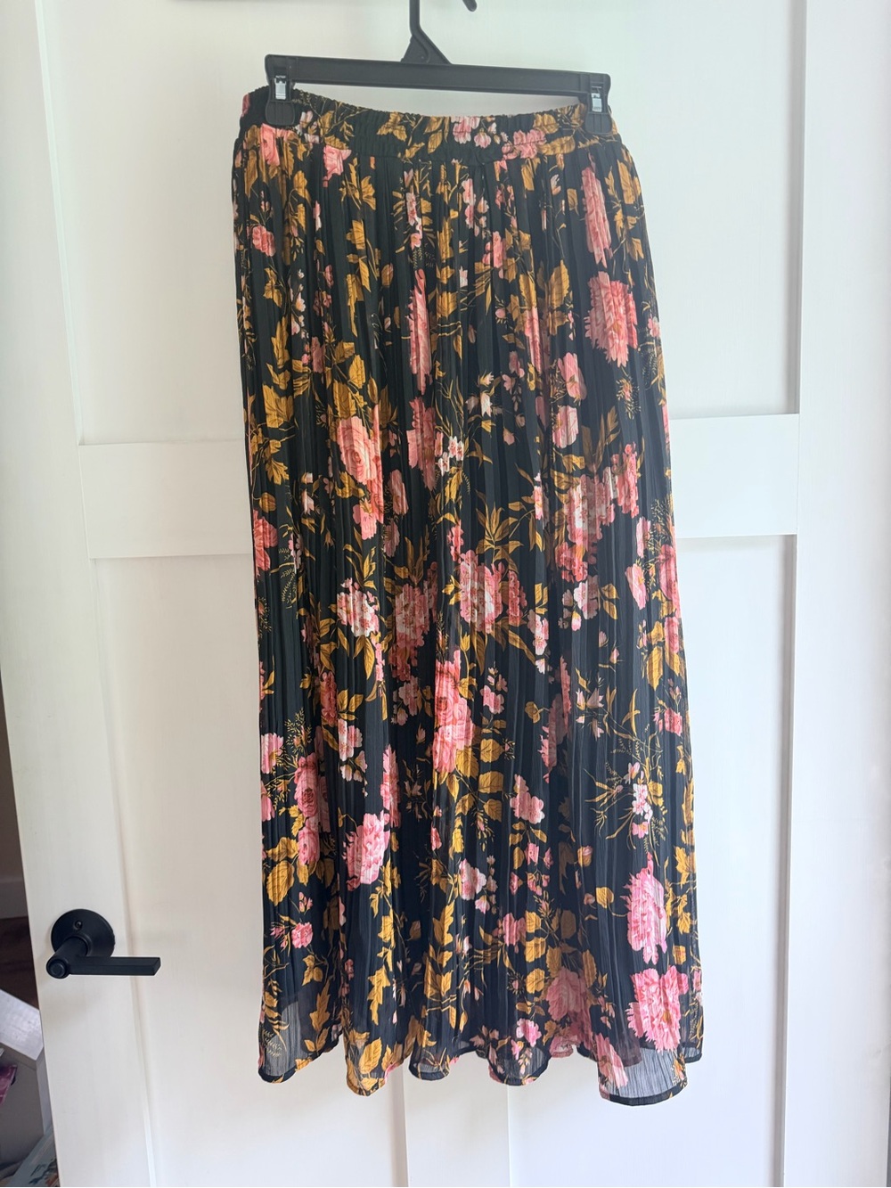 Reserved Black Pleated Maxi Skirt with Pink & Gold Floral